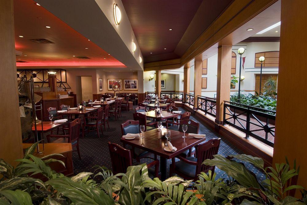 ชิคาโก แมร์ริออท นอร์ทเวสต์ Hotel ฮอฟฟ์แมน เอสเตทส์ ร้านอาหาร รูปภาพ